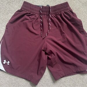Under Armour Men's Maroon Athletic Shorts